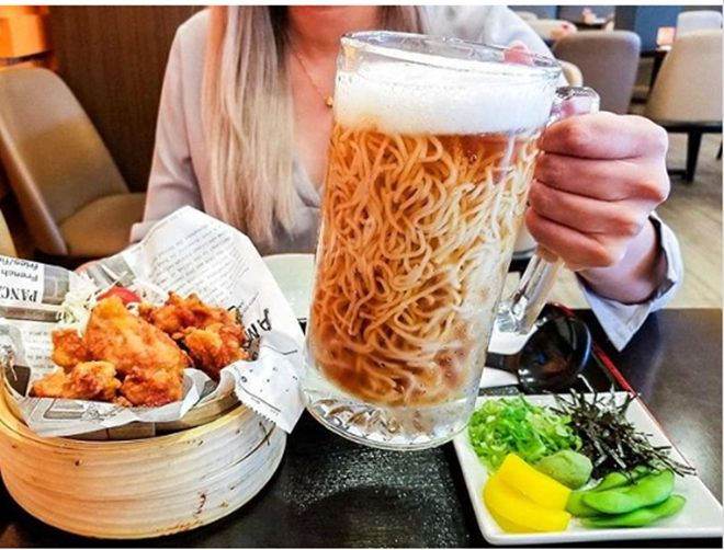 Không chỉ có món bia trân châu kỳ dị mới xuất hiện, từng có món mì ramen trong bia cũng khiến dân tình kinh ngạc - Ảnh 10.